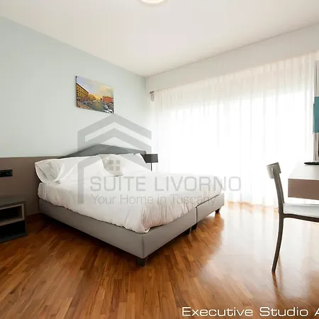 Suites Marilia Apartments - Suite Livorno Holiday Home Group Apartment