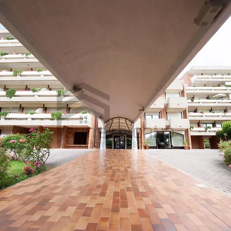 Suites Marilia Apartments - Suite Livorno Holiday Home Group *