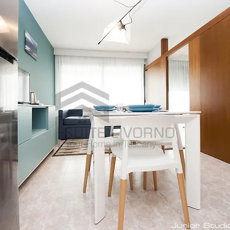 Apartment Suites Marilia Apartments - Suite Livorno Holiday Home Group *