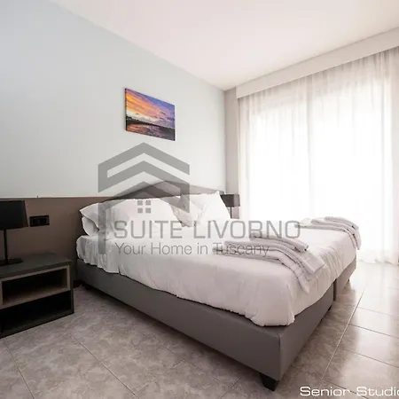 Suites Marilia Apartments - Suite Livorno Holiday Home Group Apartment *