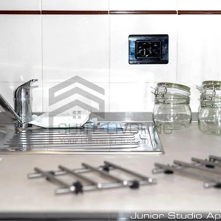 Suites Marilia Apartments - Suite Livorno Holiday Home Group * Livorno