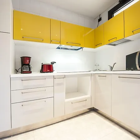 Marilia - Group Apartmán Livorno